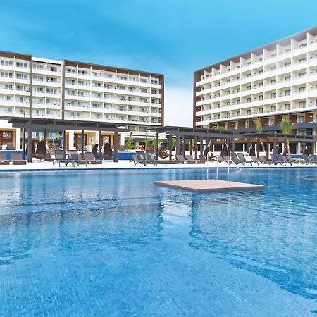 Royalton Blue Waters Montego Bay, An Autograph Collection All-Inclusive Resort Falmouth Exterior photo