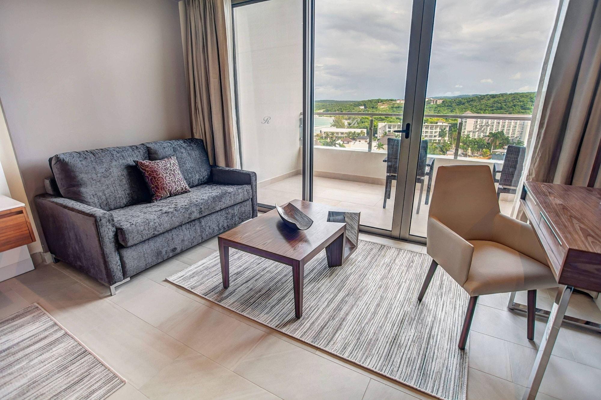 Royalton Blue Waters Montego Bay, An Autograph Collection All-Inclusive Resort Falmouth Exterior photo