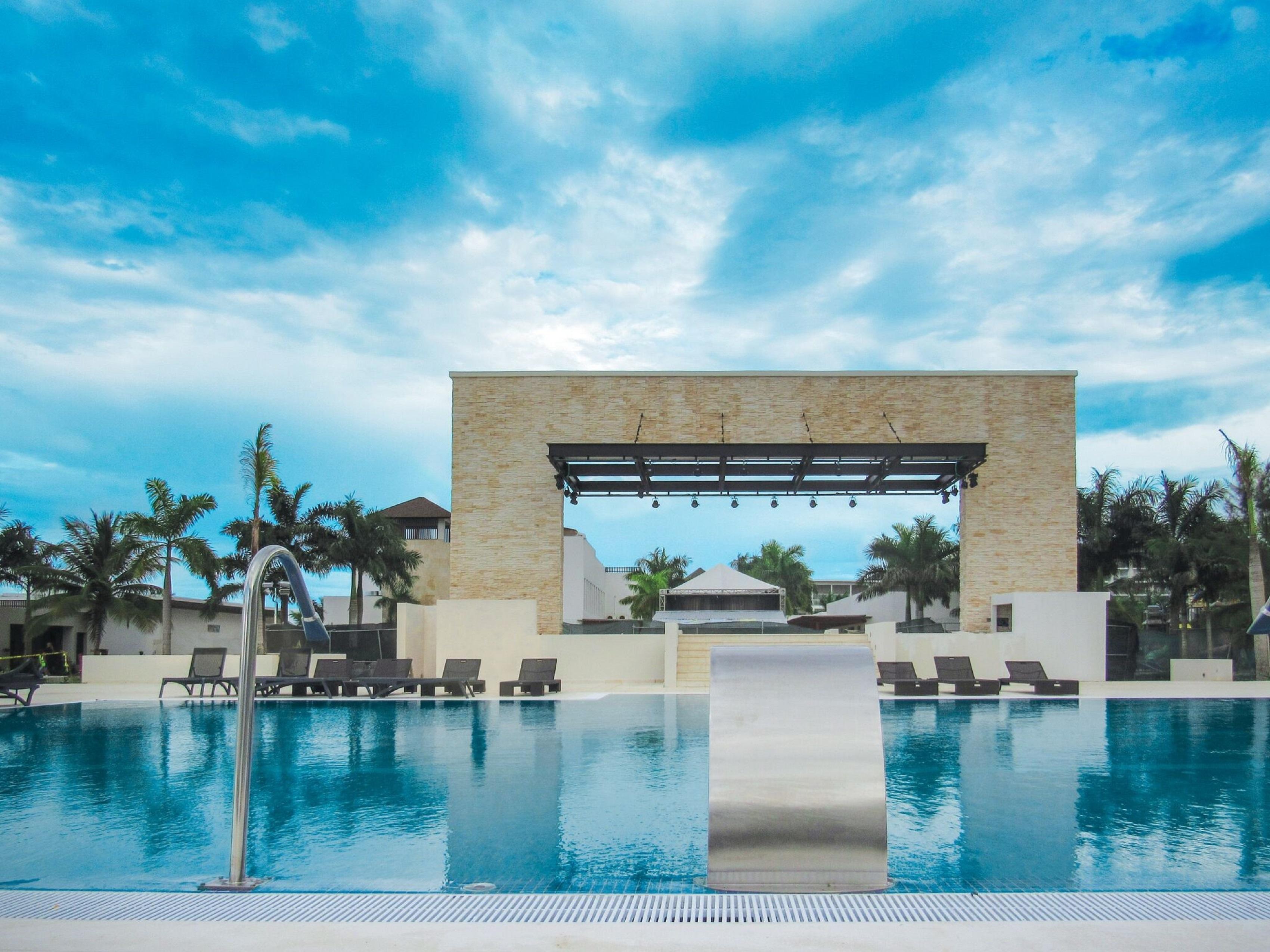 Royalton Blue Waters Montego Bay, An Autograph Collection All-Inclusive Resort Falmouth Exterior photo