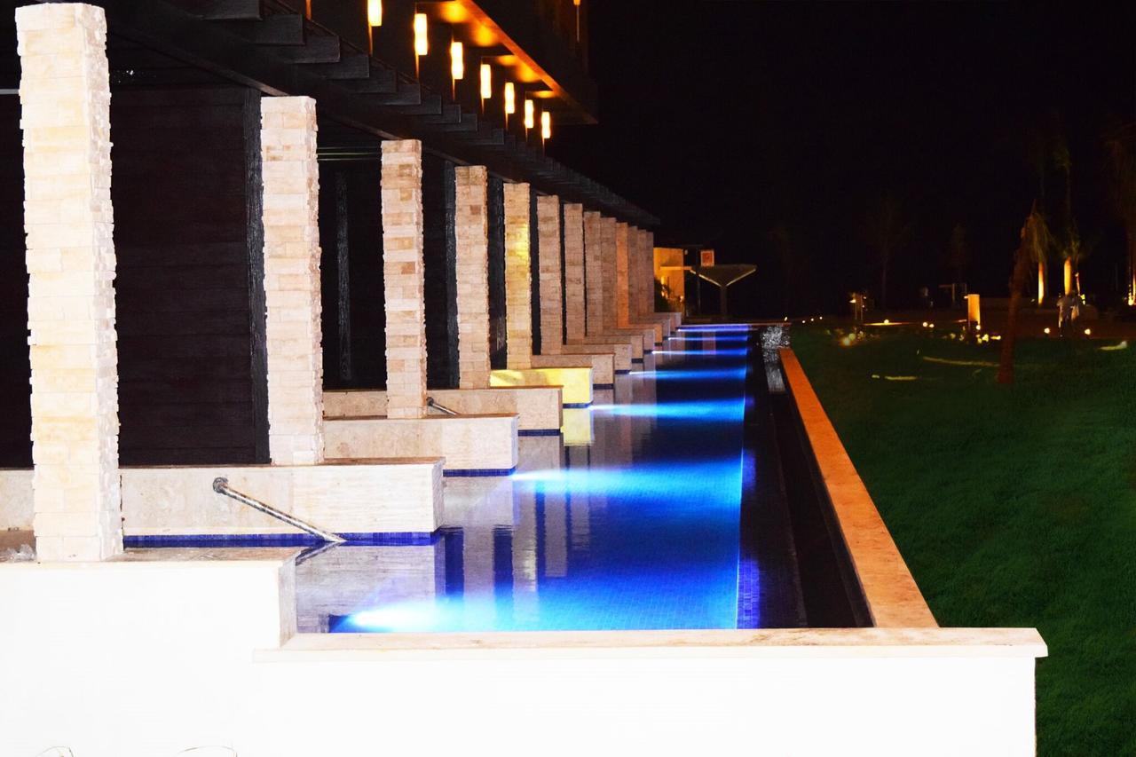 Royalton Blue Waters Montego Bay, An Autograph Collection All-Inclusive Resort Falmouth Exterior photo