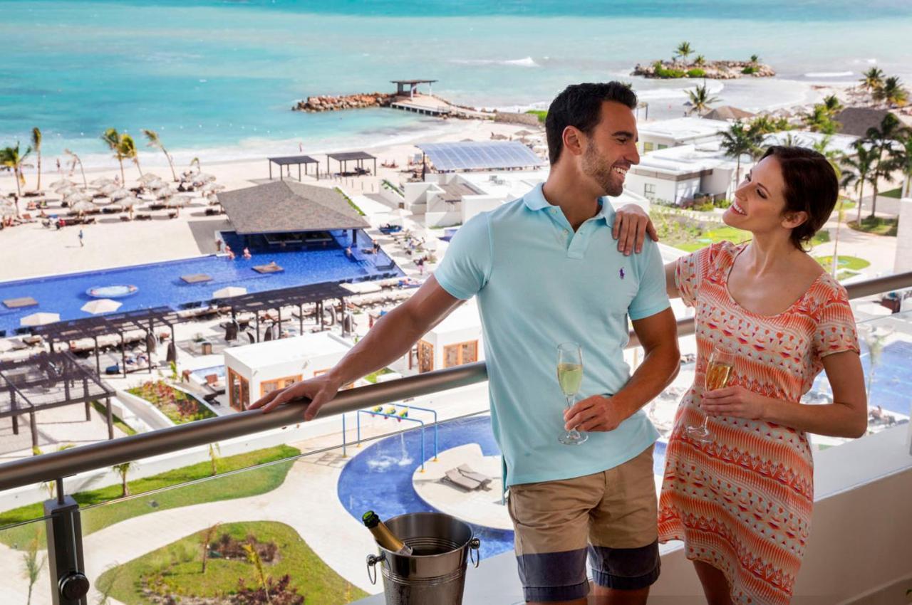 Royalton Blue Waters Montego Bay, An Autograph Collection All-Inclusive Resort Falmouth Exterior photo