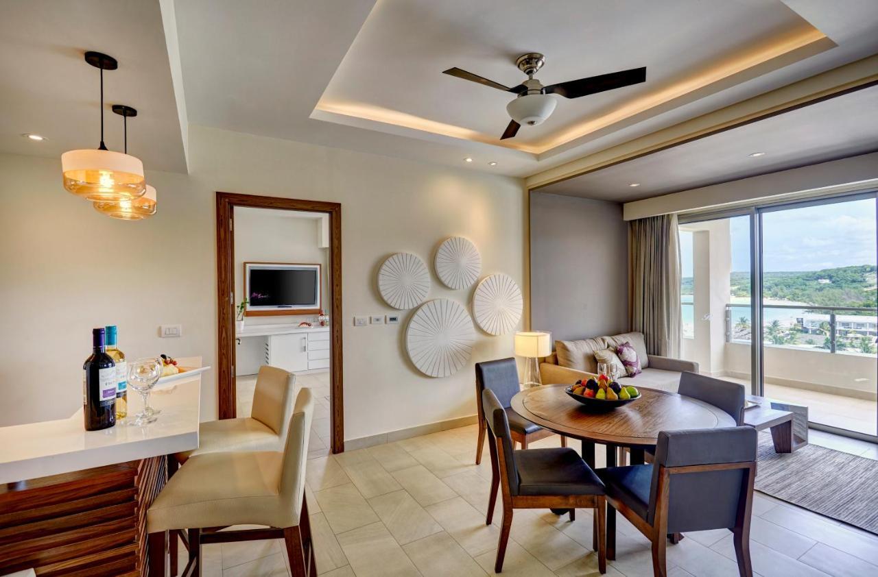 Royalton Blue Waters Montego Bay, An Autograph Collection All-Inclusive Resort Falmouth Exterior photo